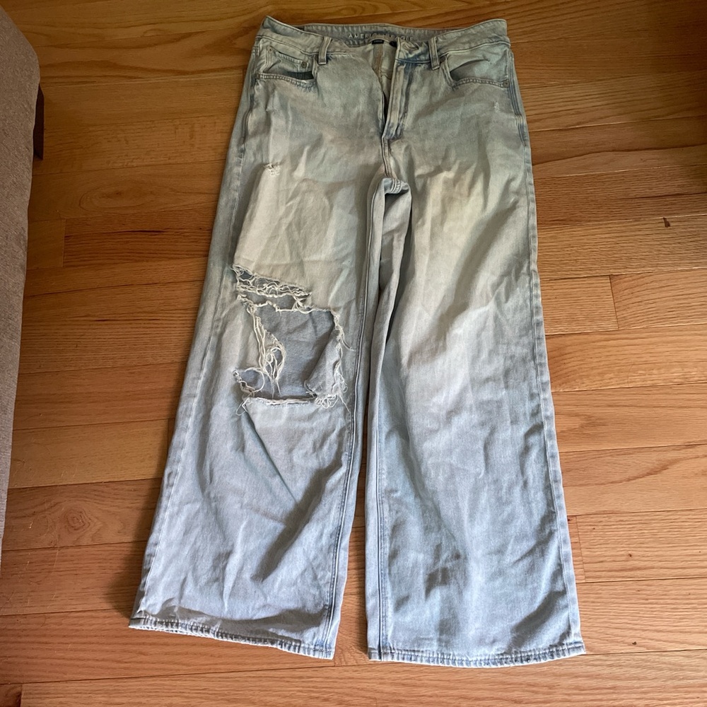 American Eagle Outfitters Light Blue Denim Jeans